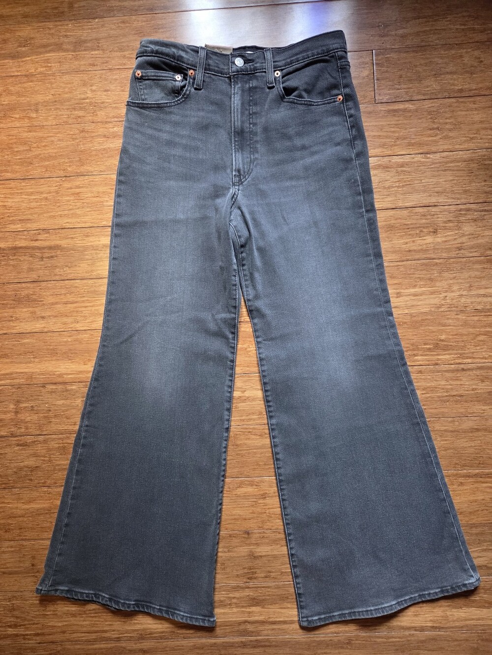NWT Levi's Ribcage Bell Jeans 30x32 Black Charcoal High Rise Flare Stretch